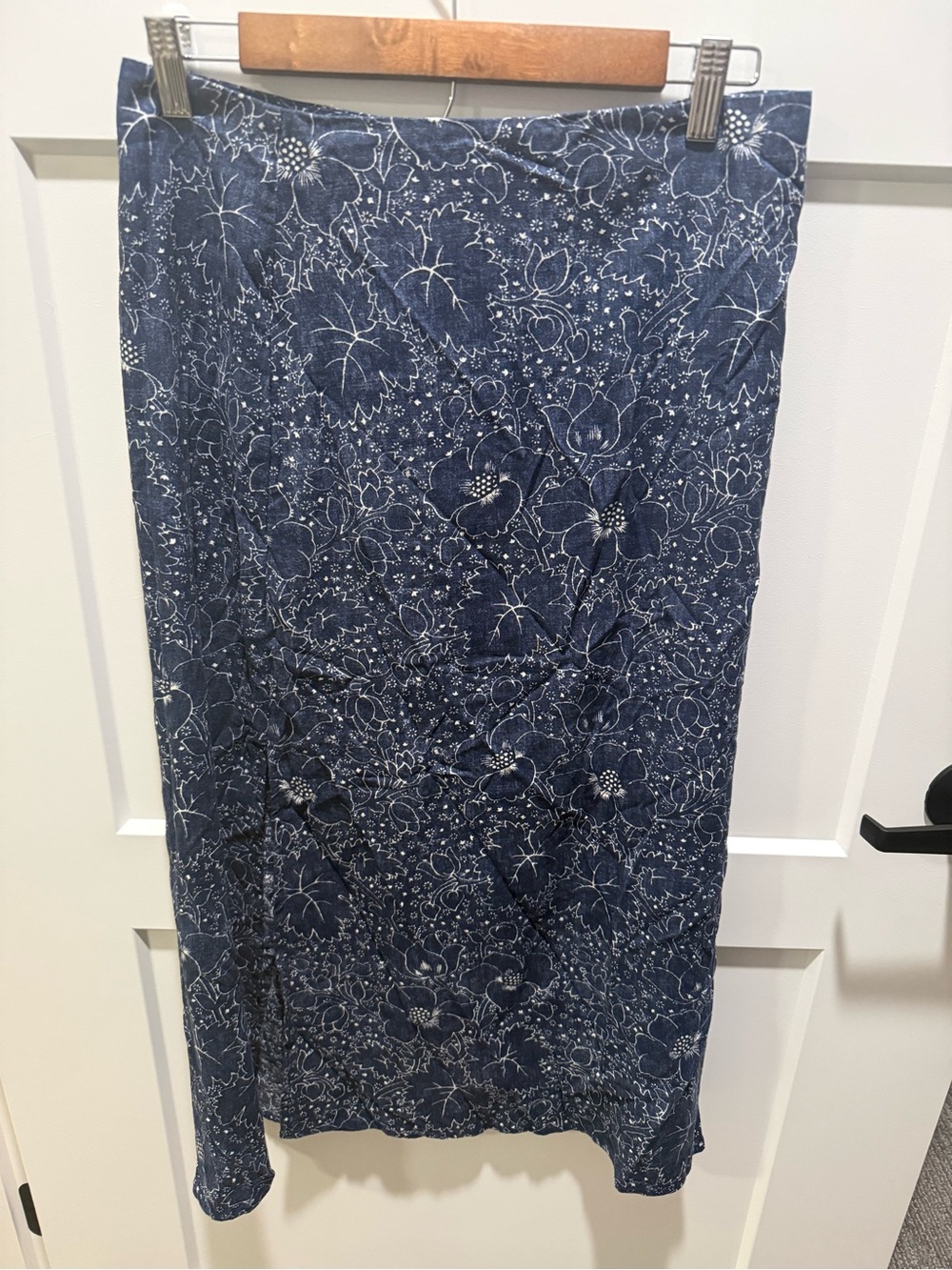 Marine Layer Ryan Slip Midi Skirt Deep Sea Flora Navy Floral Size 8